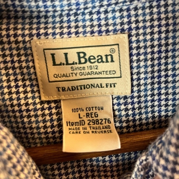 L.L Bean Mens L Blue Houndstooth Shirt Button Down Long Sleeve Pocket Soft - Picture 3 of 5
